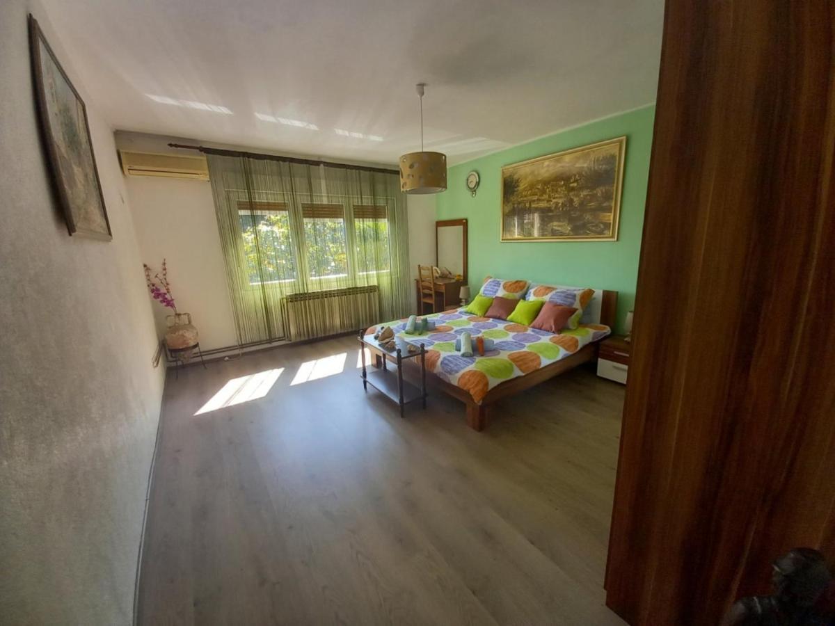 Apartments Lorinda Moscenicka Draga Bilik gambar
