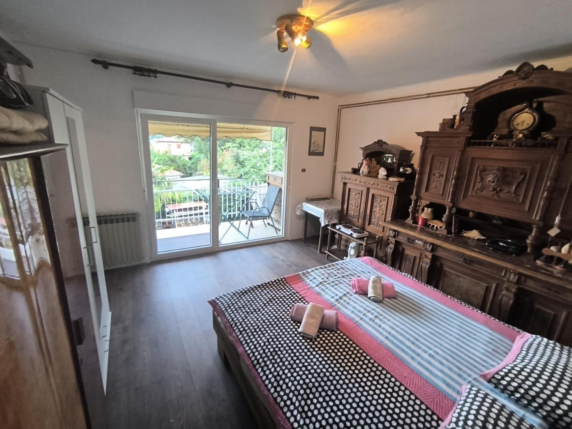 Apartments Lorinda Moscenicka Draga Bilik gambar
